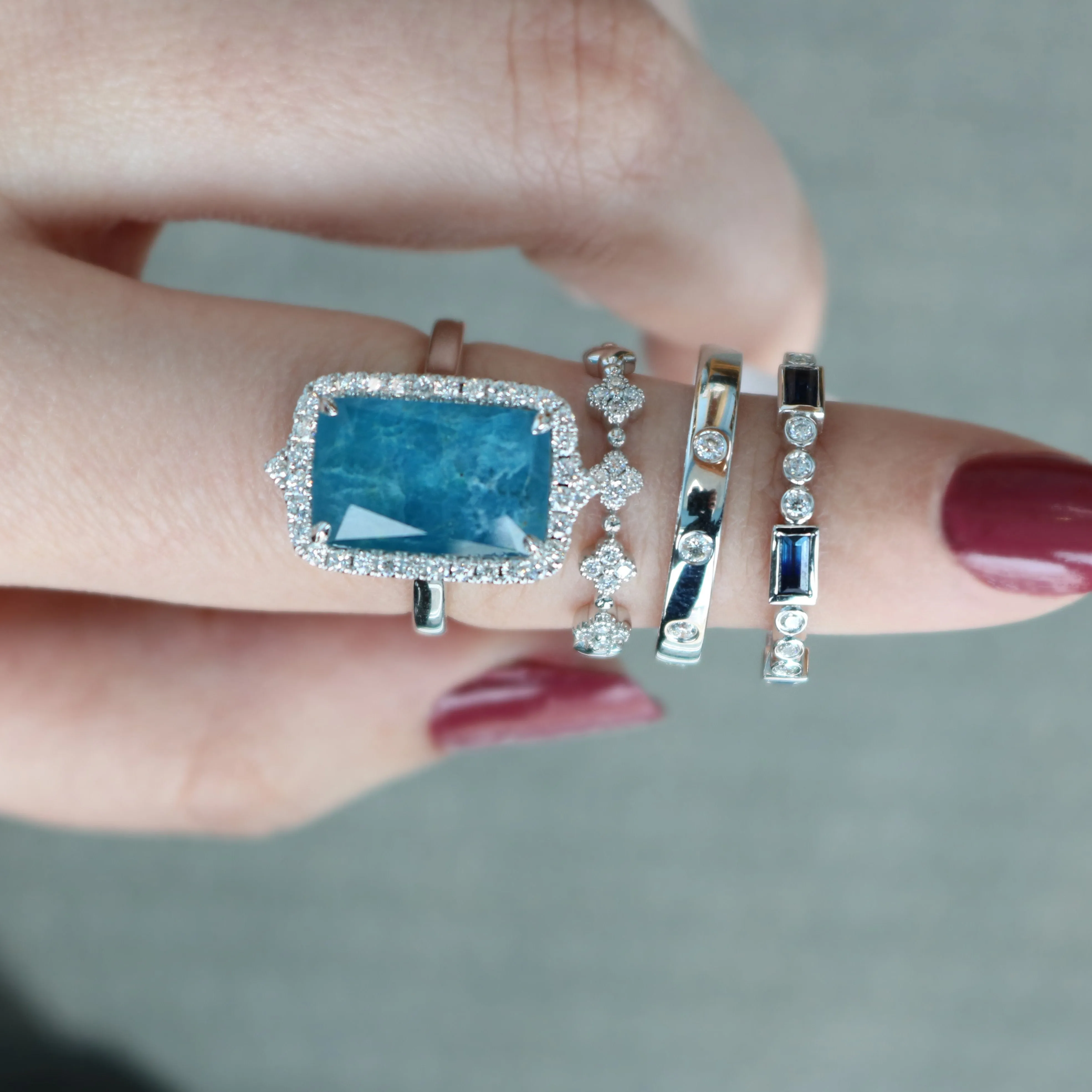 0.15ctw Diamond and Blue Sapphire Ring