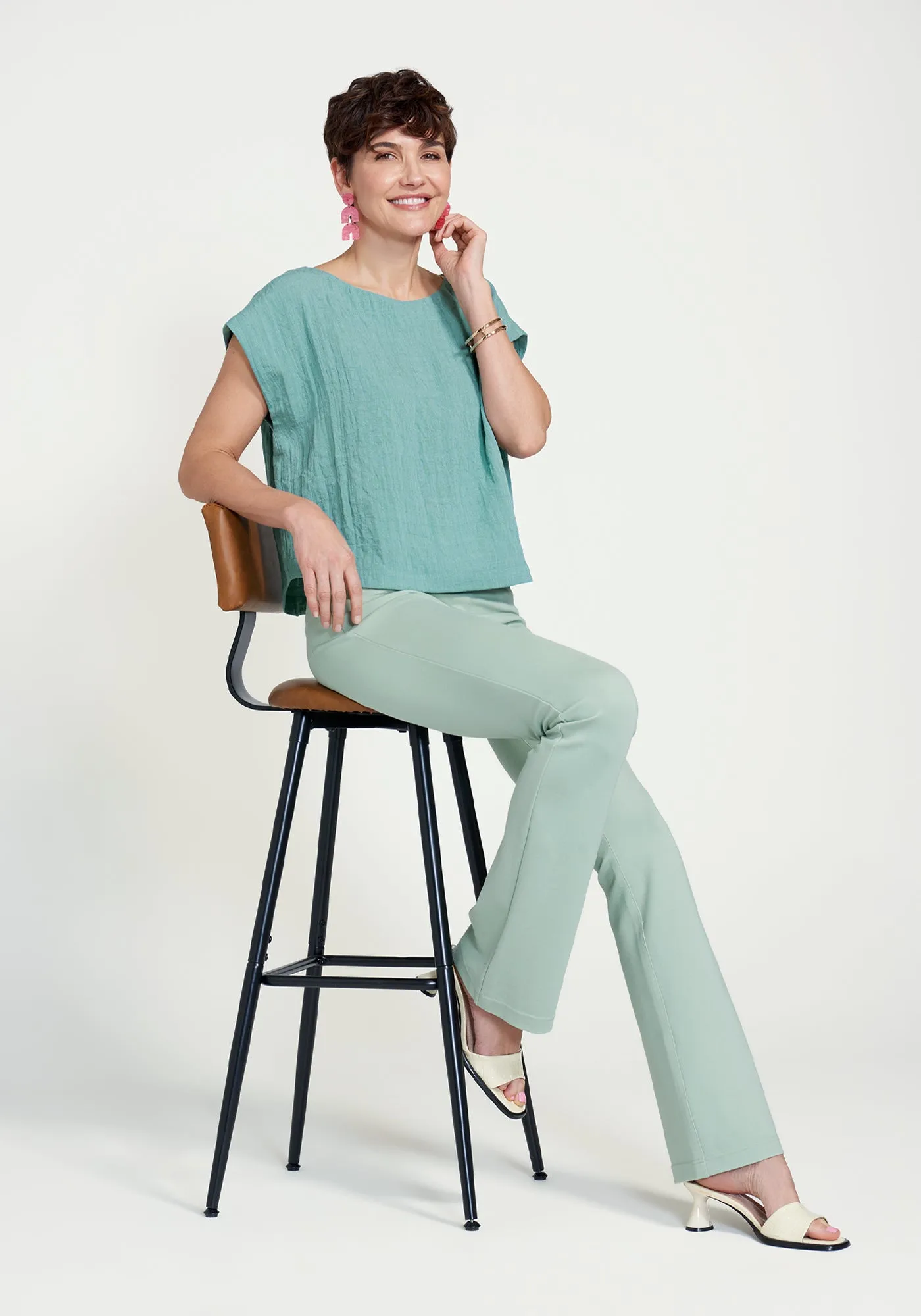 7-Pocket Dress Pant Yoga Pant | Bootcut (Muted Mint)