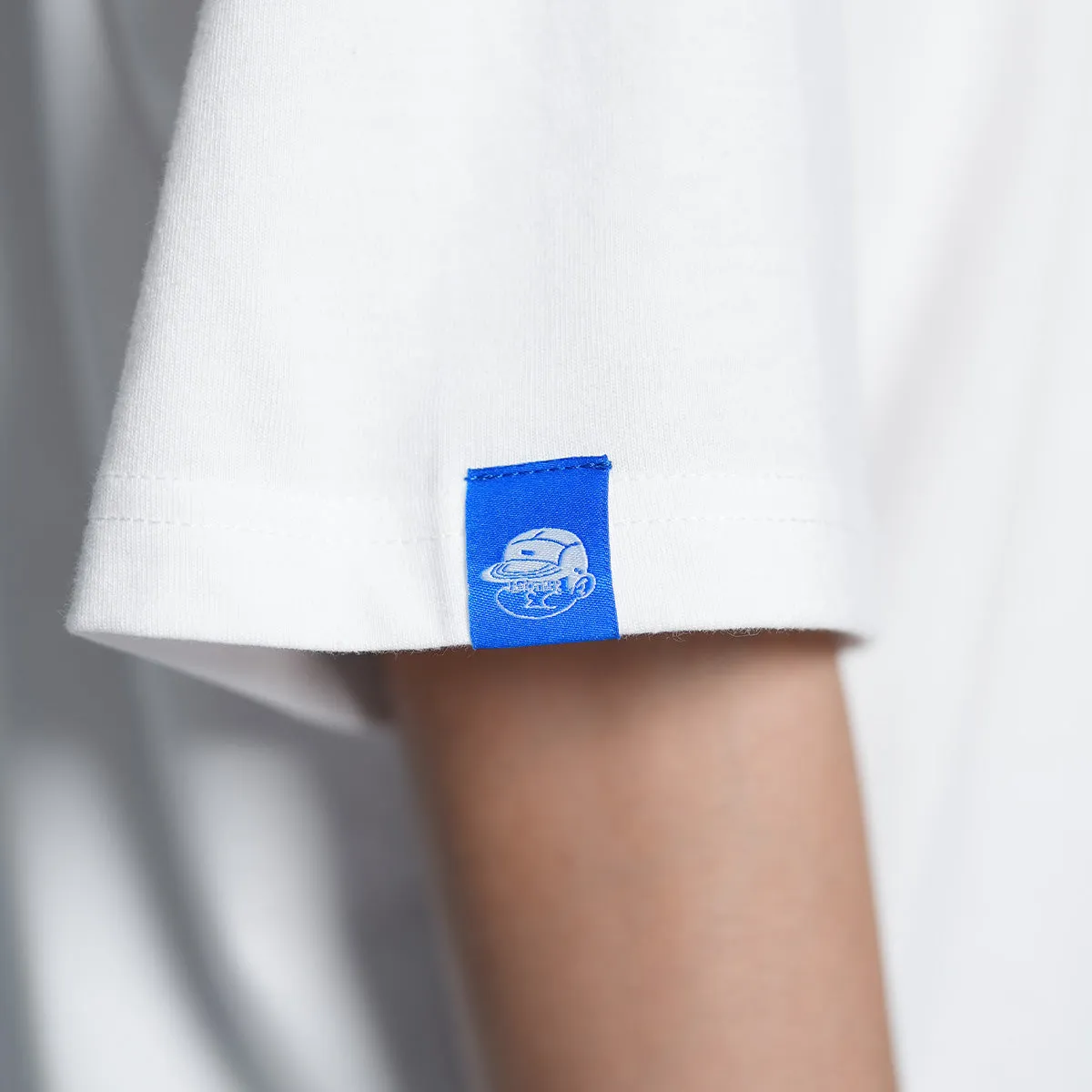 ANOTHER Support Your Friend’s Store Loose Tee - 9059