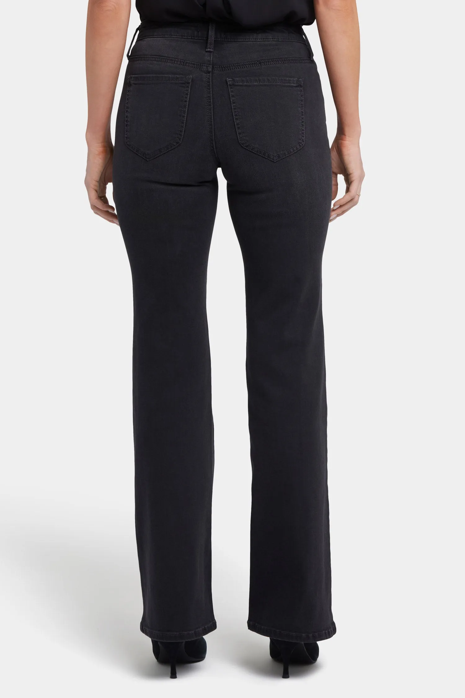 Ava Flared Jeans - Cordoba Cliff