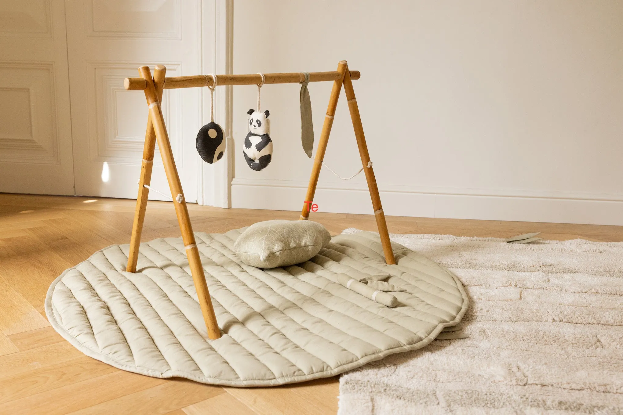 Bamboo Leaf Playmat