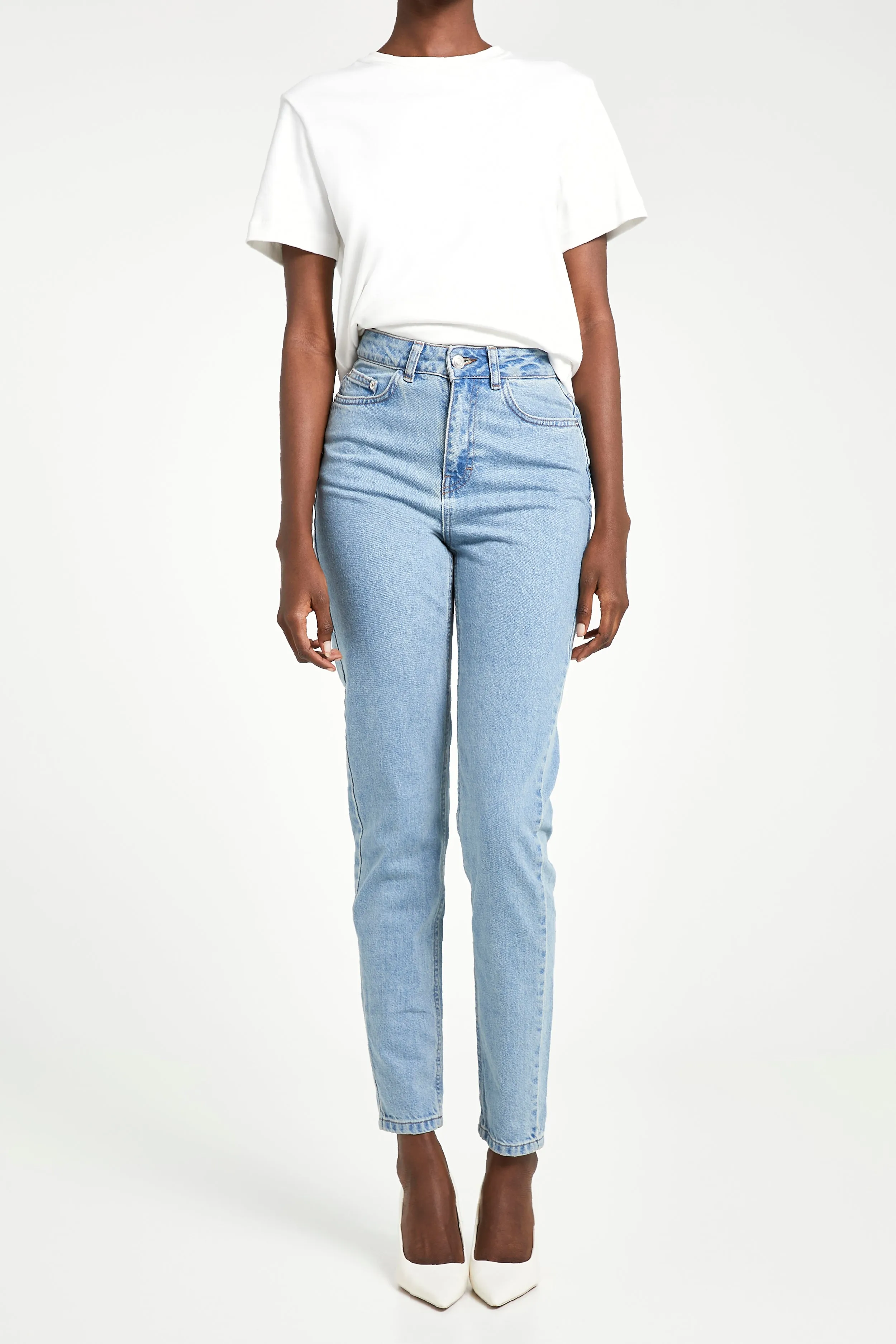 Classic Mom Jeans - Light Blue