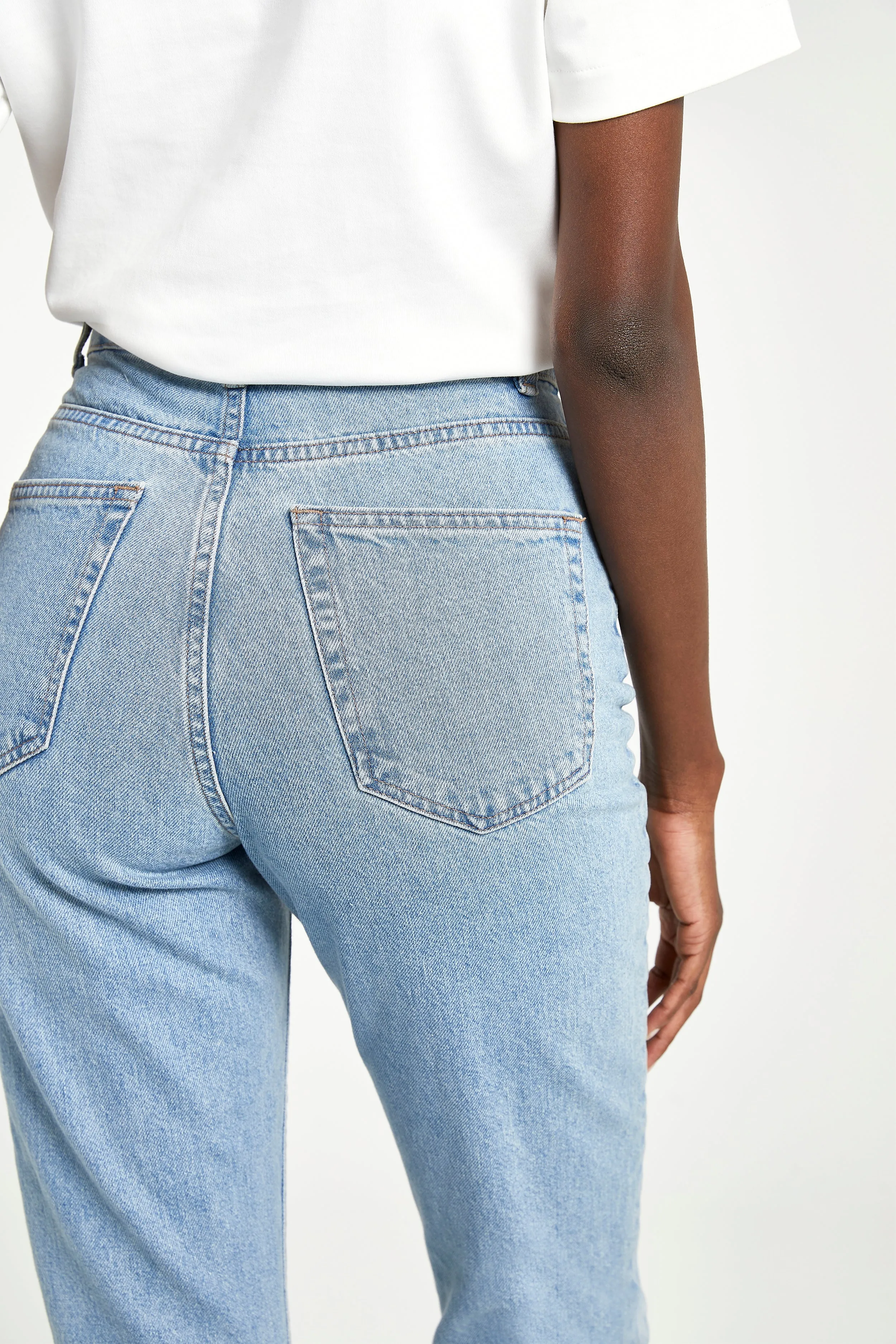 Classic Mom Jeans - Light Blue