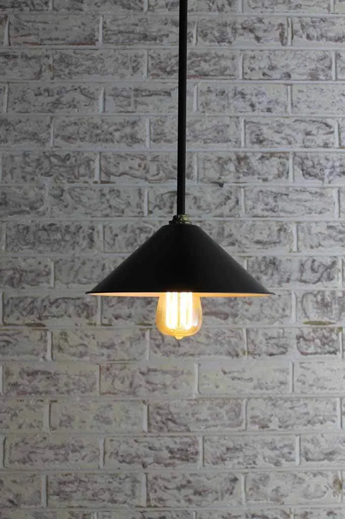 Cone Pole Light