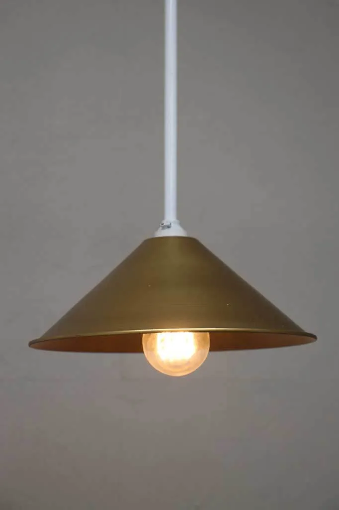 Cone Pole Light