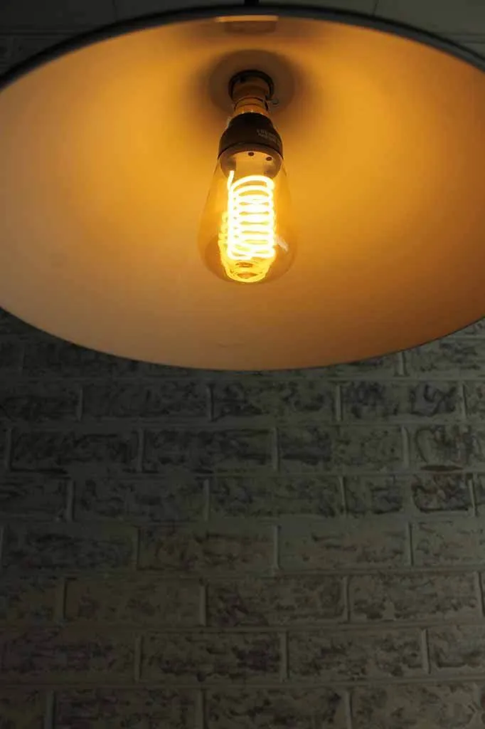 Cone Pole Light