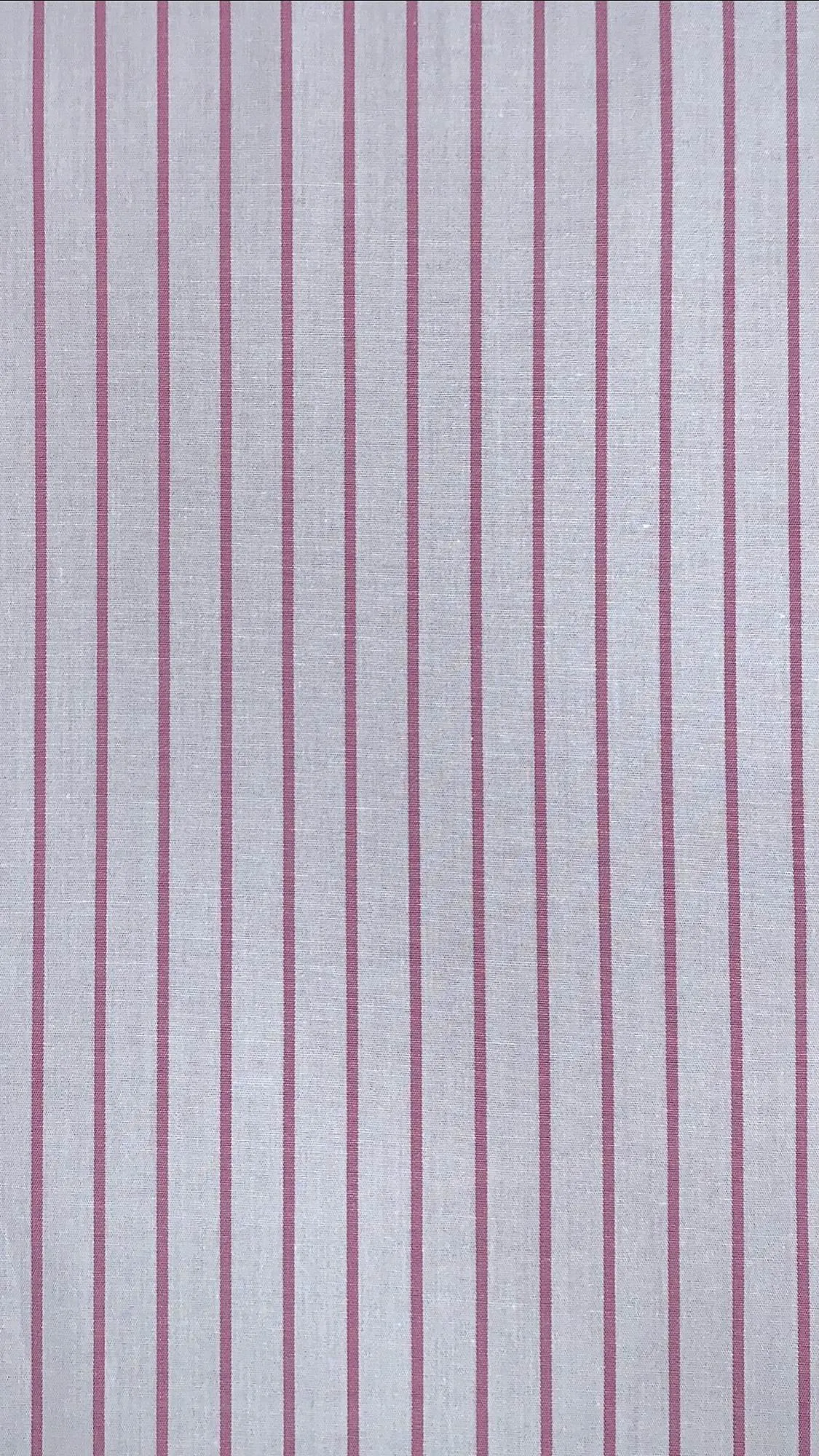 COTTON POPLIN YARN DYED "NEW" STRIPE STRETCHED WOVEN - SHIRTING FABRIC<br><h6>14-WHITE/FUCSHI<br>061-CPOXS [NEW]</h6>