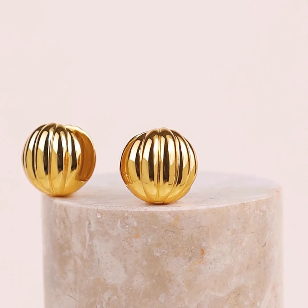 Dome Ripple Gold 20mm Earrings