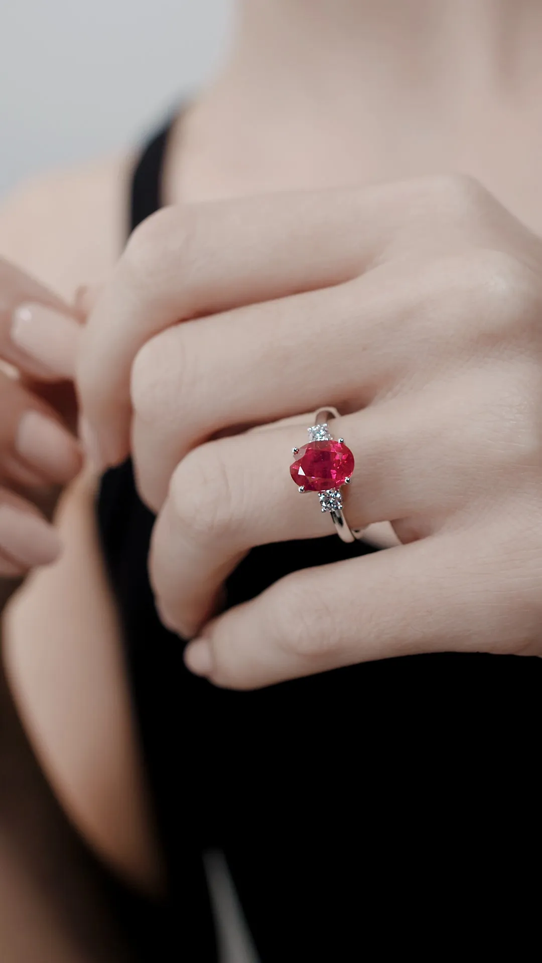 Elizabeth Ring 1.50ct Ruby 18K White Gold