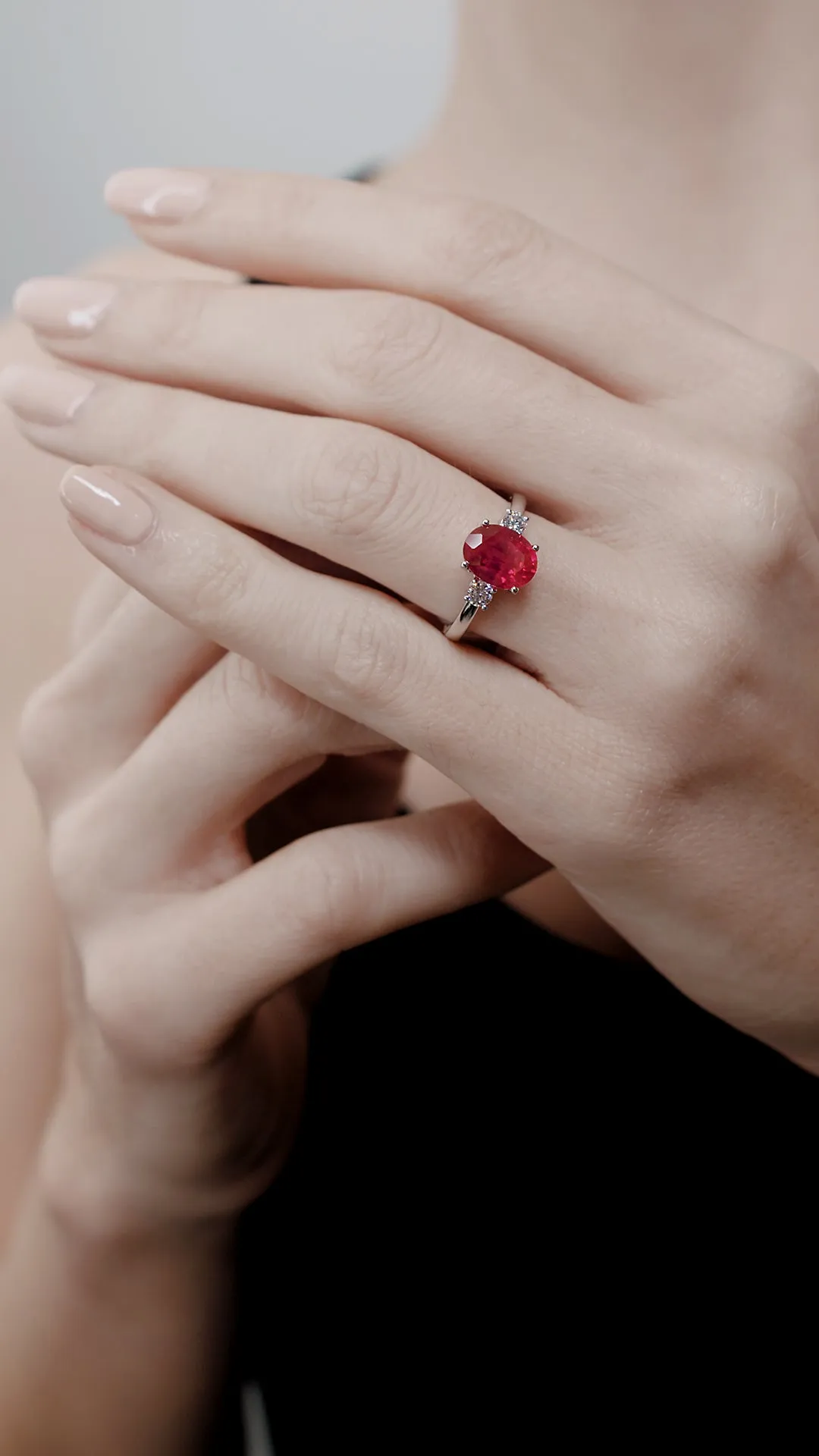 Elizabeth Ring 1.50ct Ruby 18K White Gold