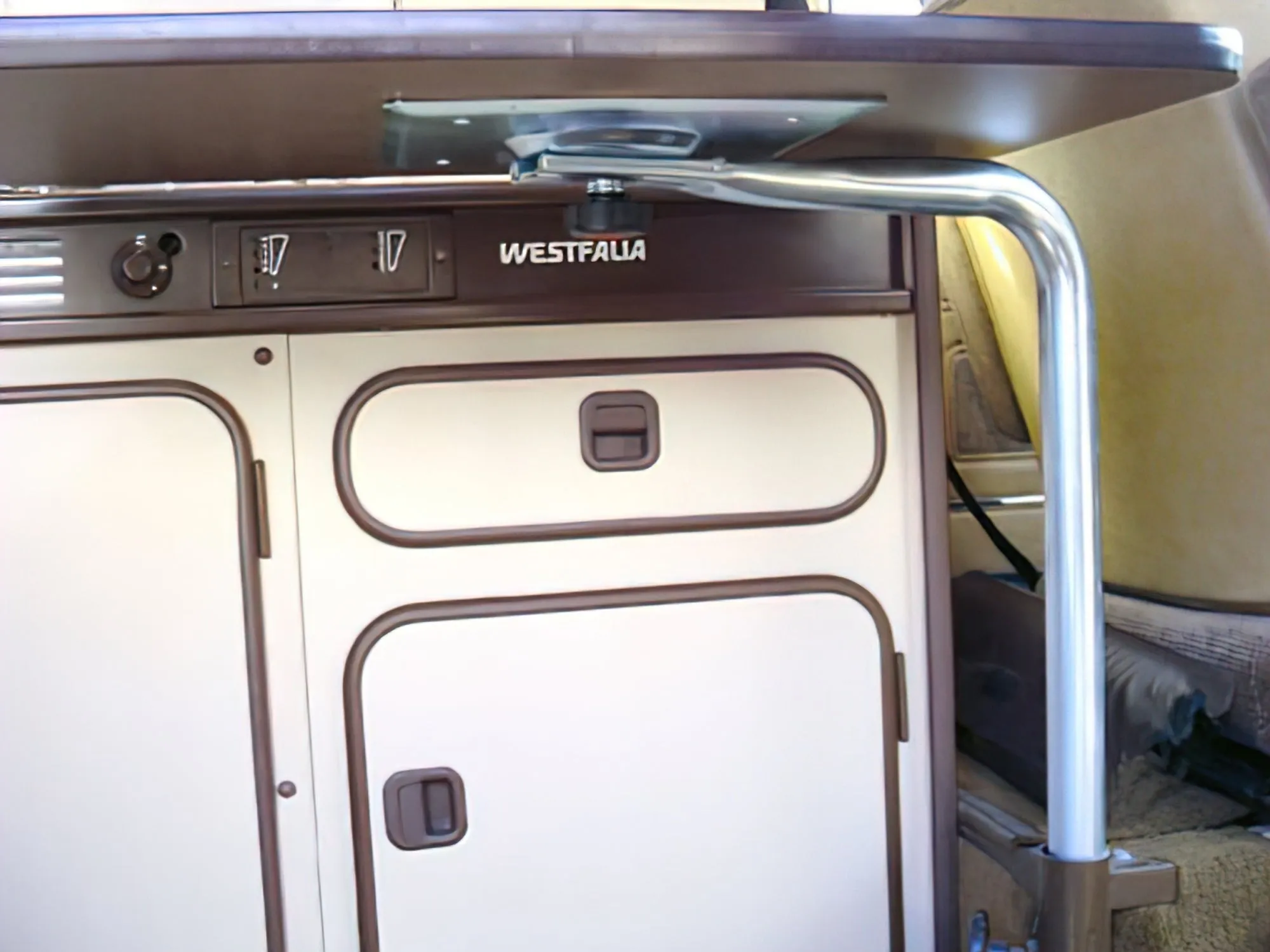 Front Table and Leg Set [Vanagon Westfalia]