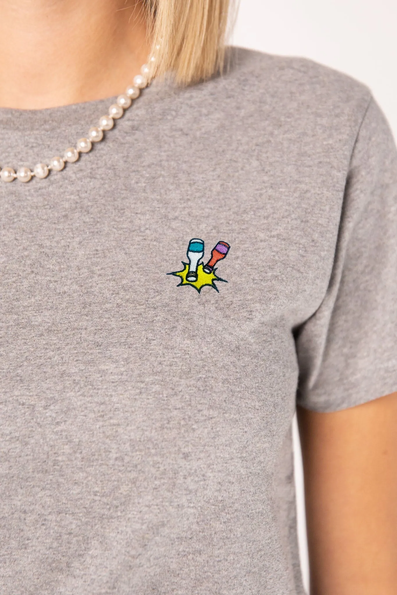 Kleiner Klopfer | Besticktes Frauen Oversized Bio Baumwoll T-Shirt