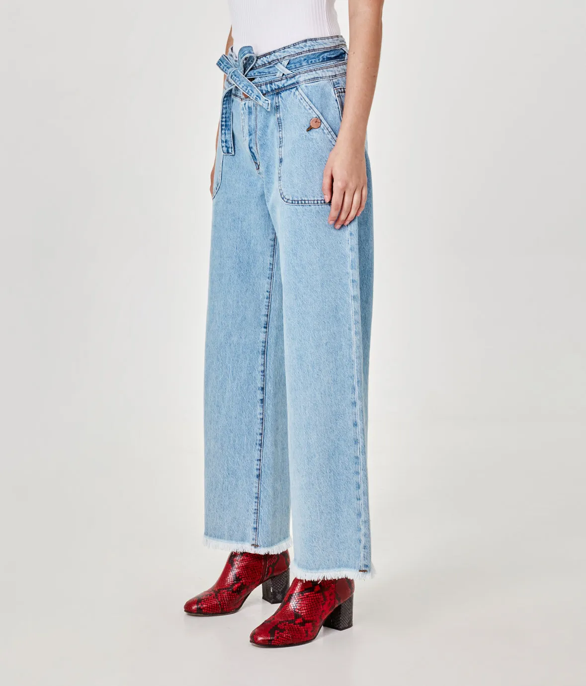 Lola REESESLB High Rise Wide Leg Jean