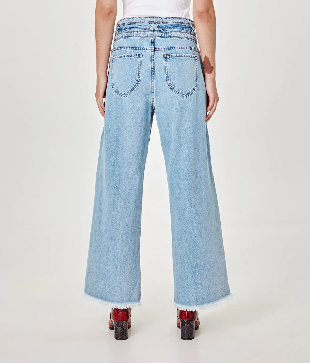 Lola REESESLB High Rise Wide Leg Jean