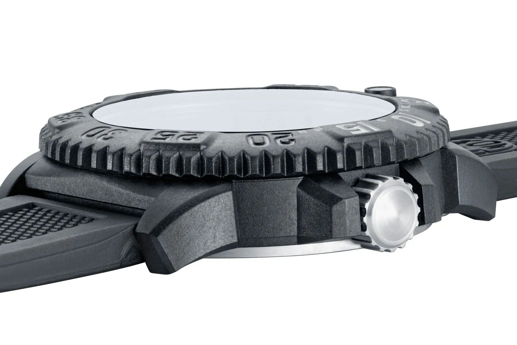 Optimized Product Title: Durable Luminox Navy Seal CARBONOX Mens Diving Watch with Black Rubber Strap and Date Feature