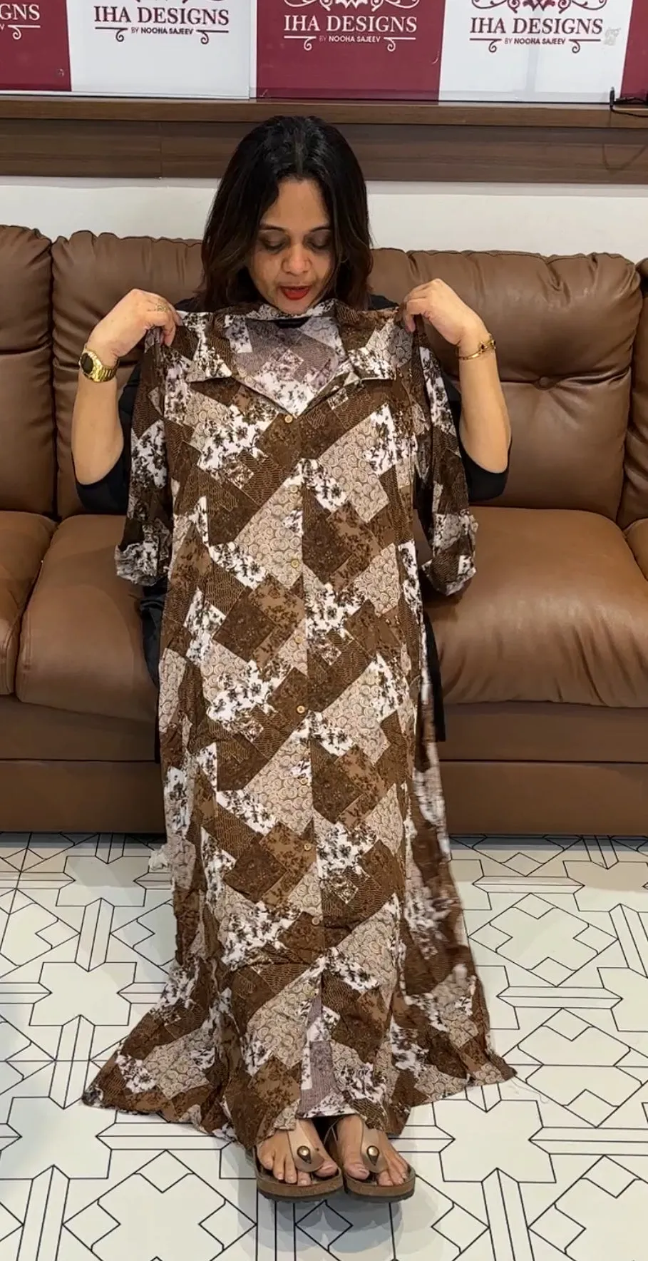 PRINTED RAYON TOP - IHA 14082