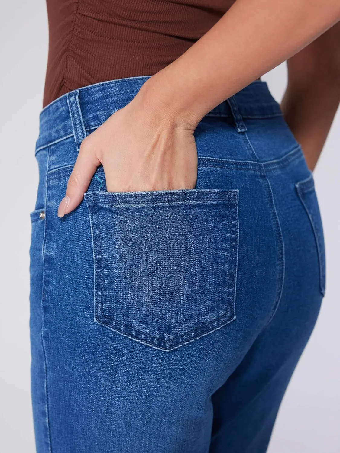 Vinova Womens Straight Leg Jeans for Women Stretchy Mid Waisted Trendy Denim Pants Bottoms with Pockets