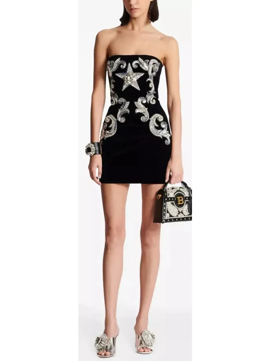 Women’s Black Velvet Paisley-Embroidered Strapless Dress